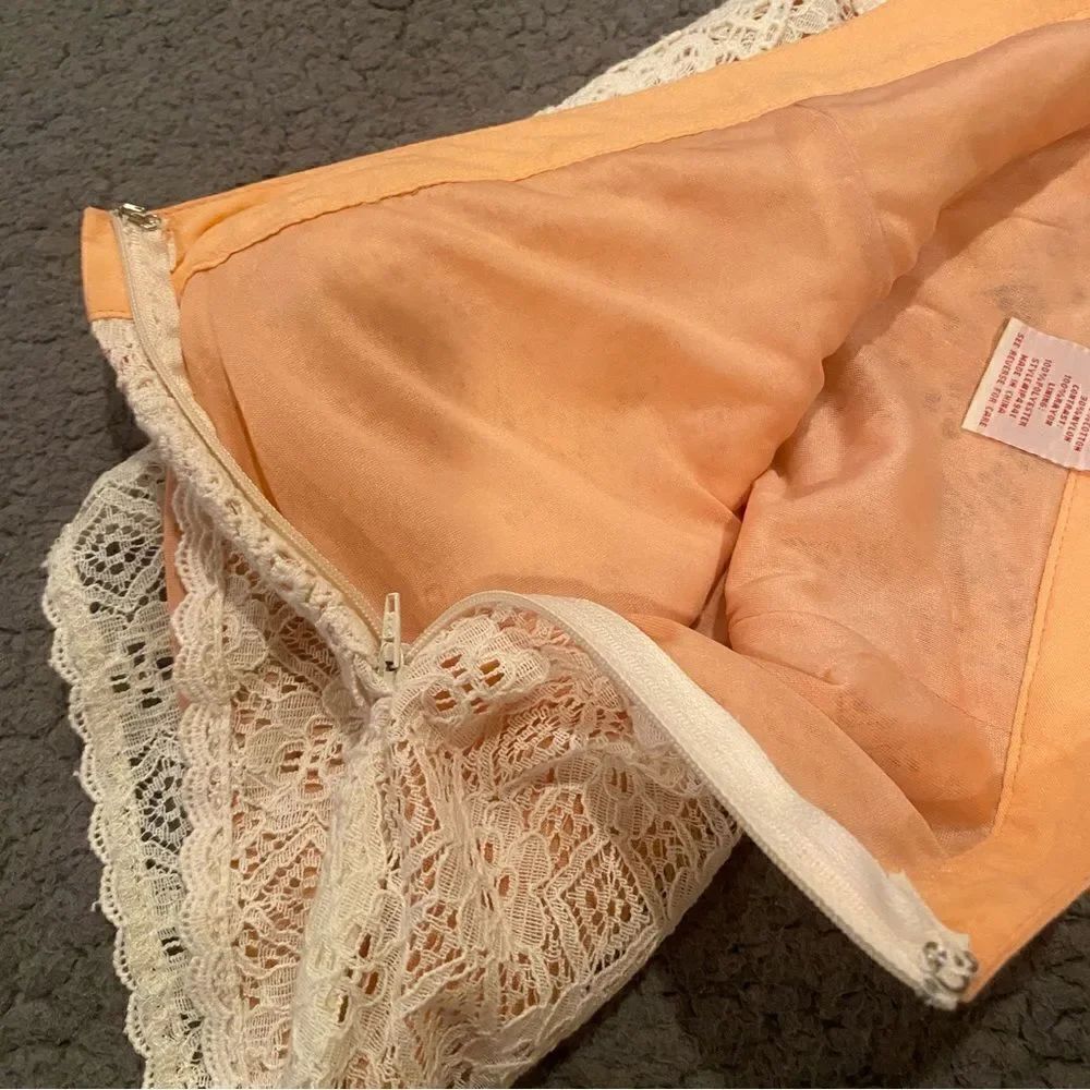 Flying Tomato Lace Shorts Size Small - Picture 3 of 8